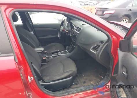 2014 Dodge Avenger Se z USA, uszkodzony, nr VIN 1C3CDZAB5EN200876